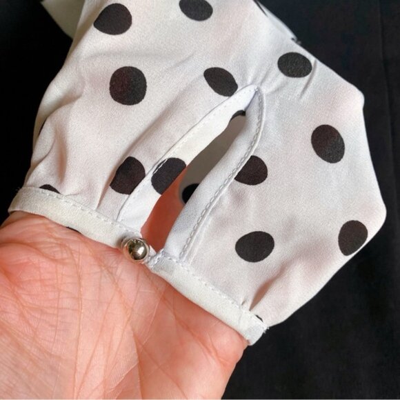 🔘 ZERO WHITE BLACK POLKA DOT FITTED DRESS! - Picture 9 of 16